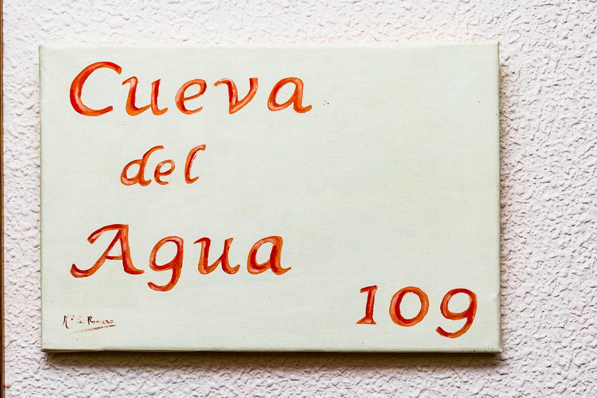 109. Cueva del Agua